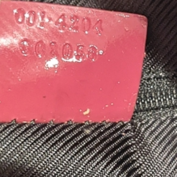 Gucci: Kim Kardashian Rouge Hobo Bag - Picture 14 of 14